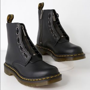 Dr. Martens Pascal Front Zip